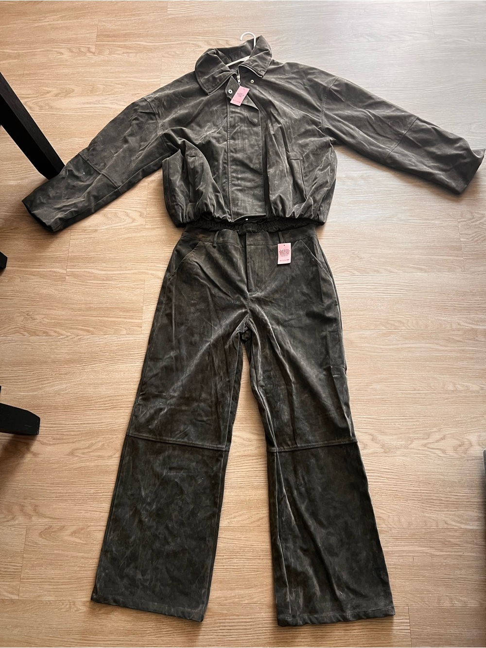 PrettyLittleThing Olive Green Velour Wide-Leg Jumpsuit Set